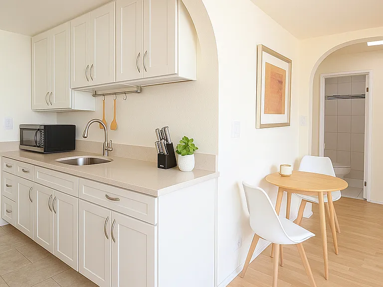 2410 Cleghorn St #901 — Photo 3