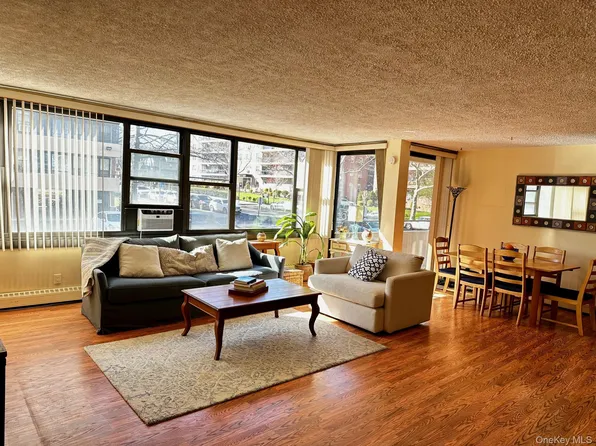 162-30 Powells Cove Boulevard #2D, Beechhurst, NY 11357