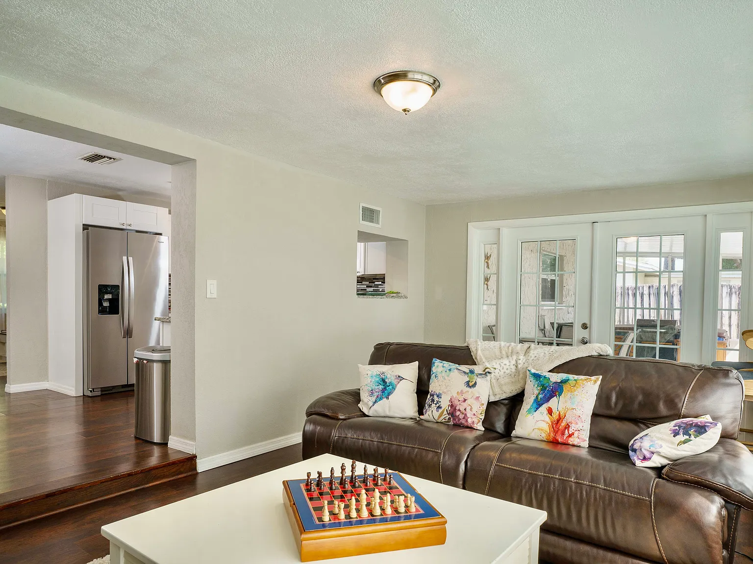 4 bed, 1751 sqft, $3,000 — Photo 1