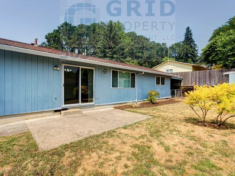 16554 SE Gordon Ct — Photo 20