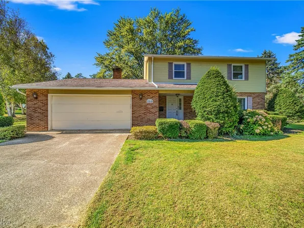 255 Townsend Ave, Conneaut, OH 44030