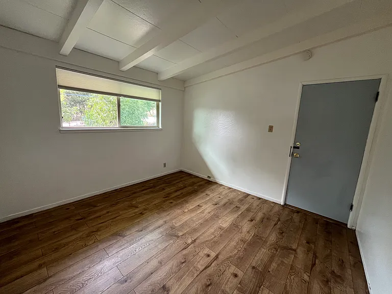 1181 Bacon Way — Photo 16