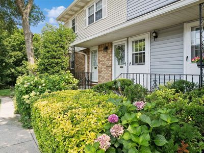 9 Harbour Lane #3A, Oyster Bay, NY, 11771