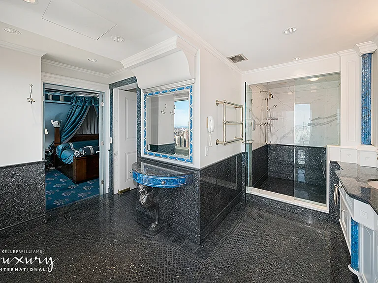721 5th Ave #54J — Photo 21
