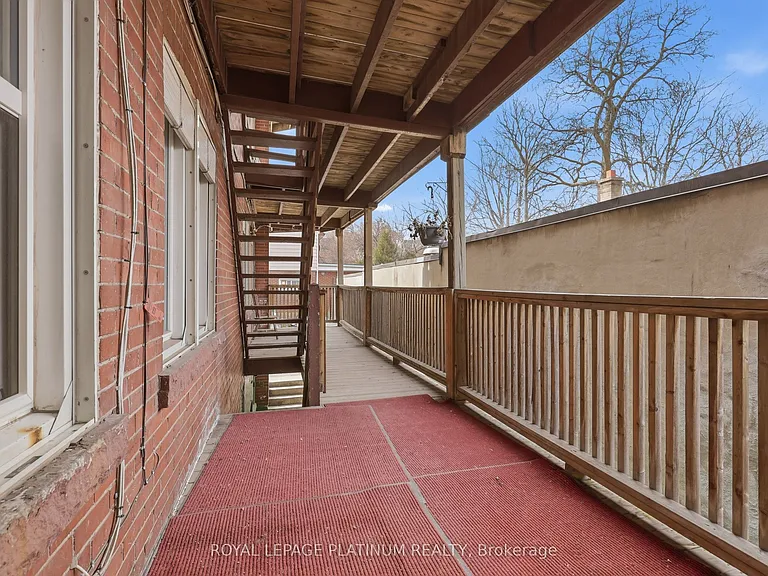 120 Sherman Ave S #7 — Photo 11