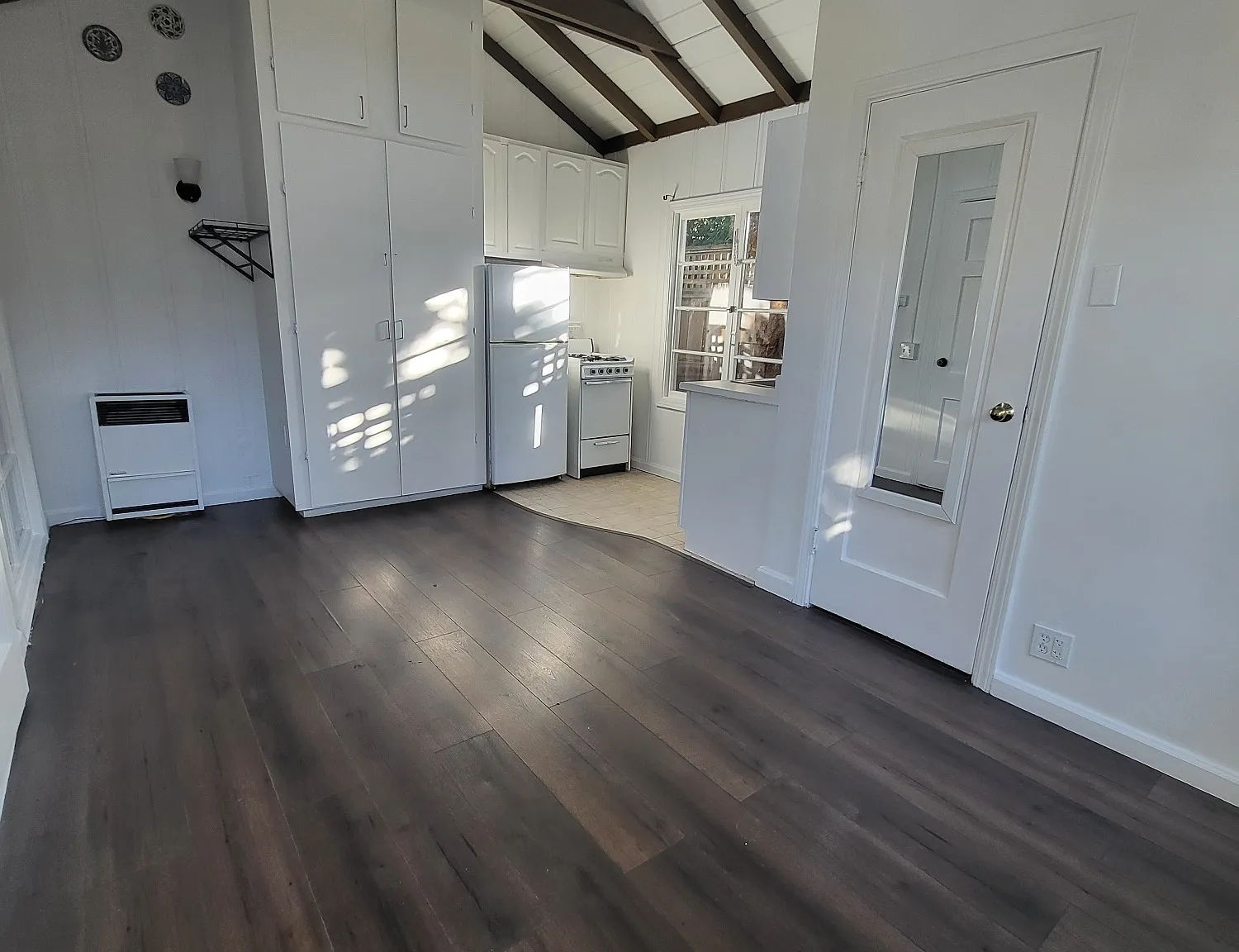 1 bed, $2,550 — Photo 1