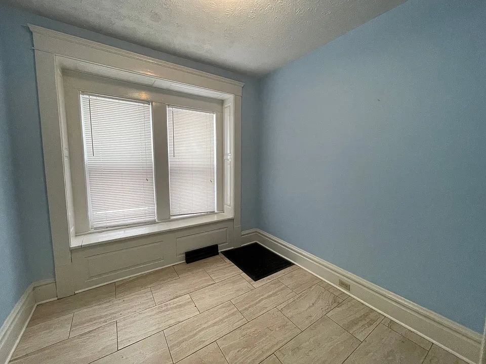 Studio/Extra room