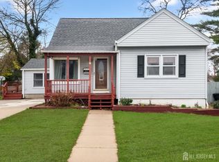 343 Woodside Ave, Hamilton, NJ 08610