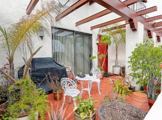 223 S Prospect Ave APT 8, Redondo Beach, CA 90277