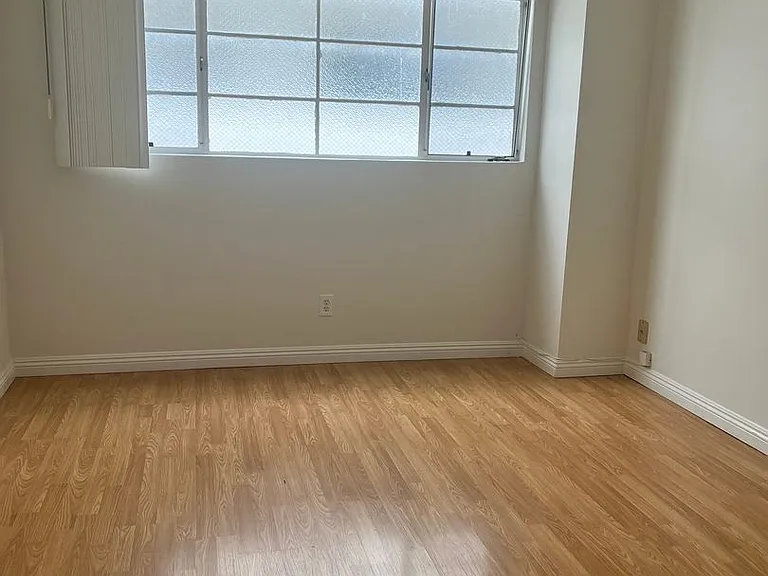 826 Harvard, LLC — Photo 16