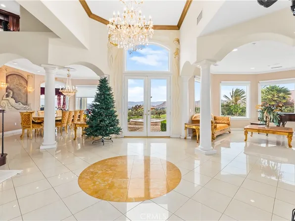 5967 Omega St, Riverside, CA 92506