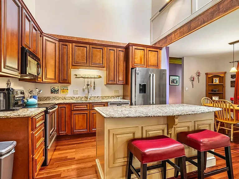 206 Lisa Dr — Photo 17
