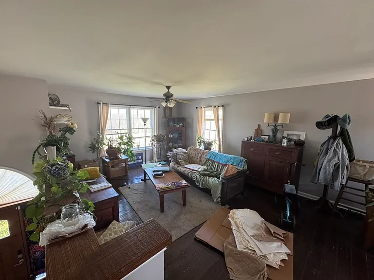 695 Old Leetown Pike — Photo 5