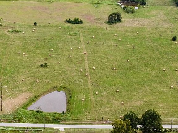 2nd image of 8610 E 480th Rd