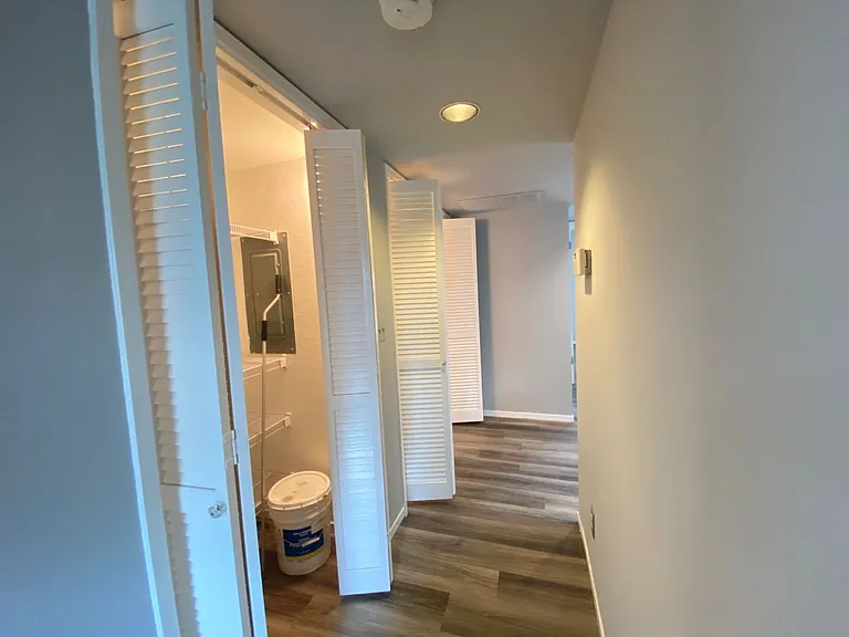 4 Montsalas Dr — Photo 10