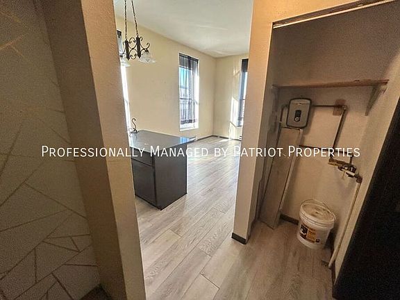 4th image of 161 W Main St #205