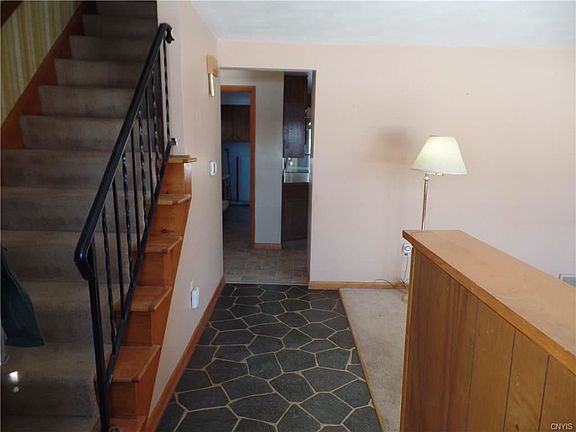2nd image of 204 Patricia Dr