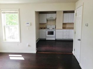 34 Edward St, Worcester, MA 01605