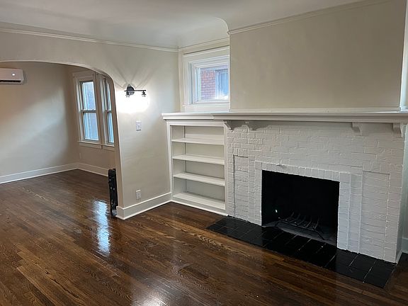 4th image of 4741 Buena Vista St S