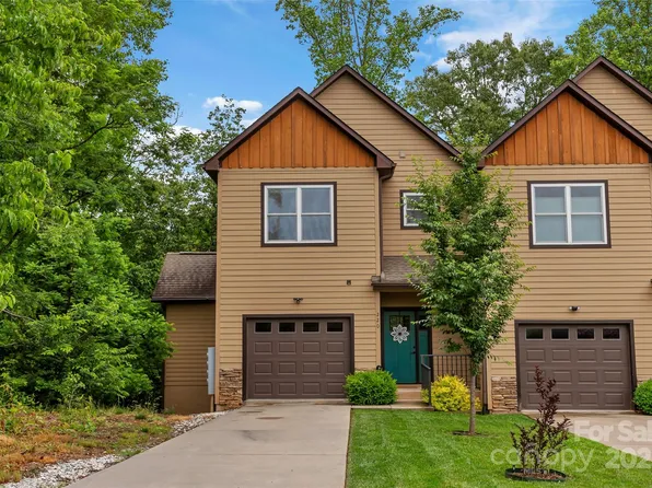 220 Rainbow Ter, Black Mountain, NC 28711