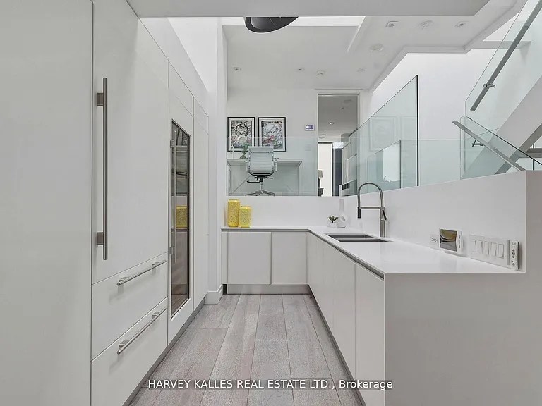 41 Berryman St — Photo 13