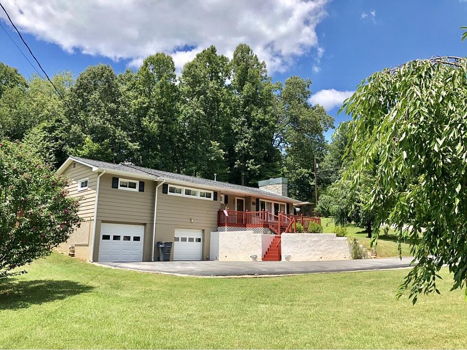 1st image of 208 Beechwood Dr
