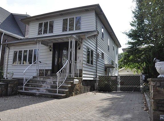 3rd image of 58 Crescent Ave Floor 2
