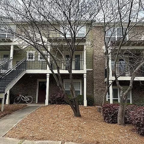 1st image of 490 Barnett Shoals Rd APT 432