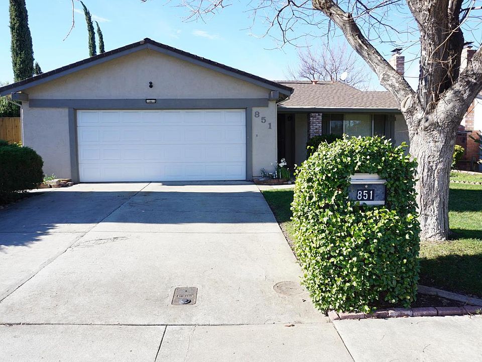 1st image of 851 Tarrogana Dr
