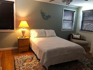 1718 E Lee St — Photo 11