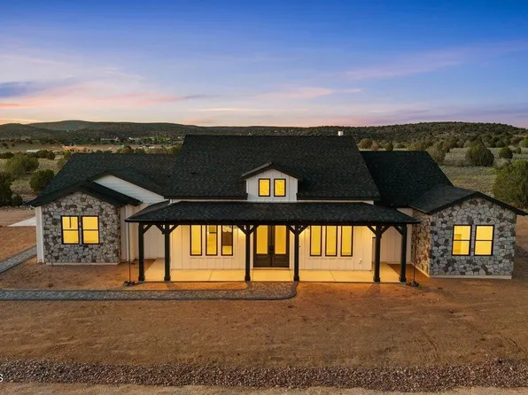 1170 E Cougar Ridge Rd, Paulden, AZ 86334