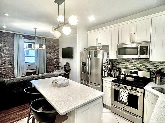 2nd image of 2168 35th St APT 3B