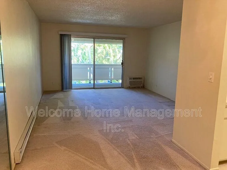 1305 Boulevard Way #310 — Photo 14