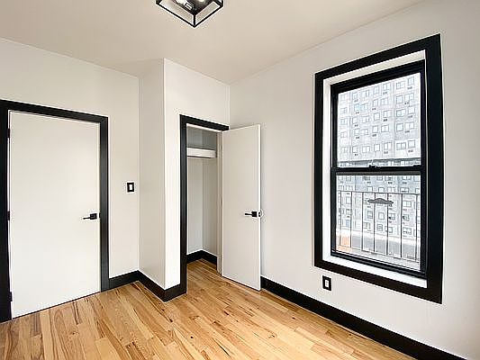 4th image of 880 Saint Nicholas Ave APT 44