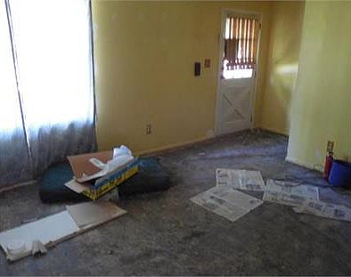 3rd image of 3948 Greenmont Dr