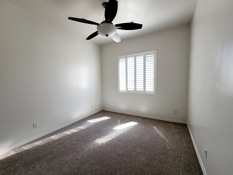 14032 E Cavedale Dr — Photo 16