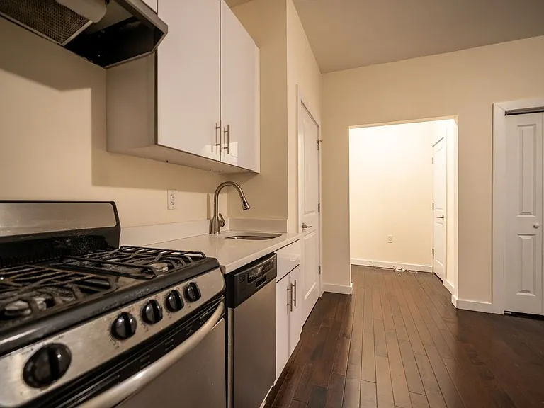 Magnolia Apartments — Photo 40