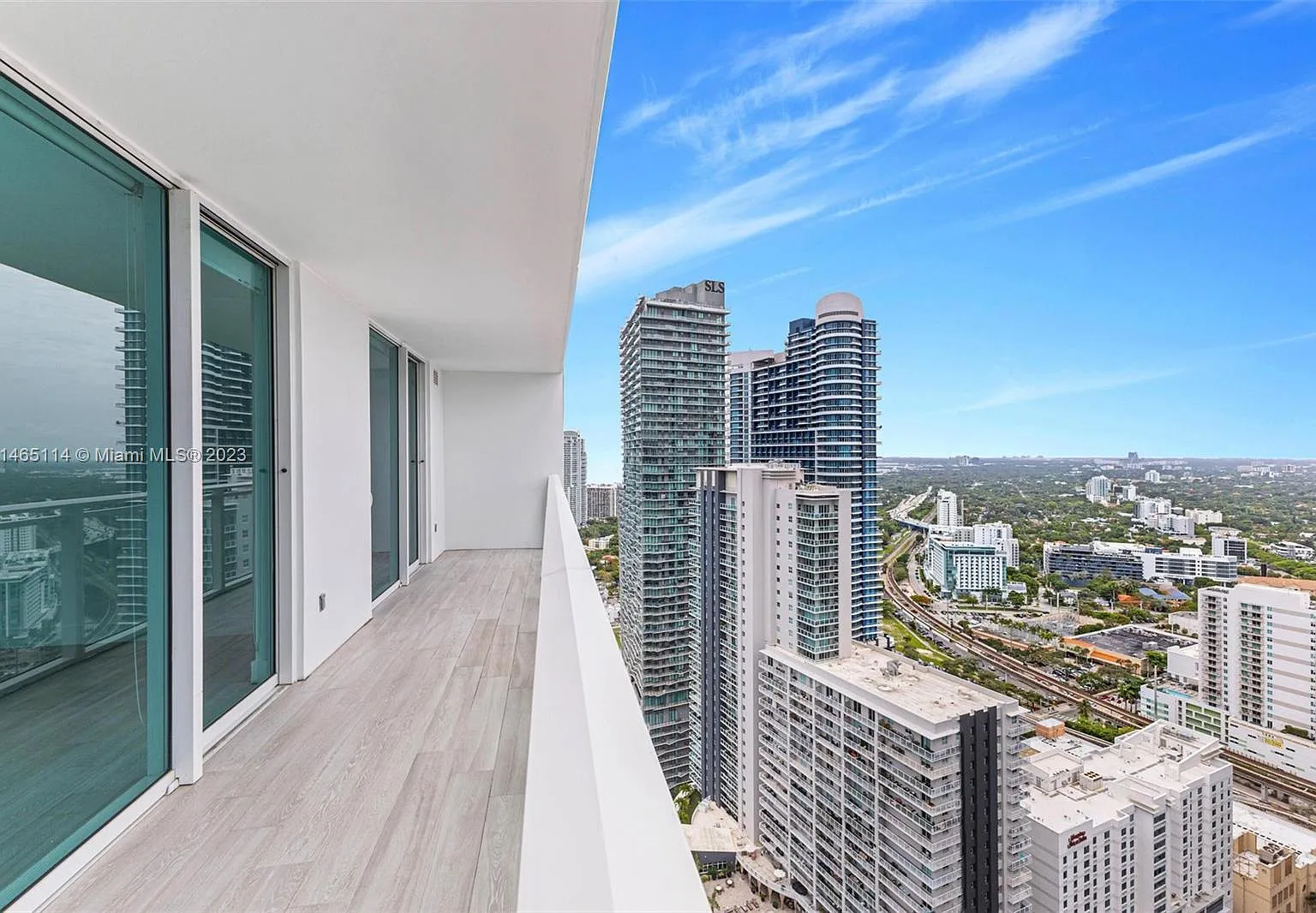 2 bed, 1134 sqft, $5,600 — Photo 3