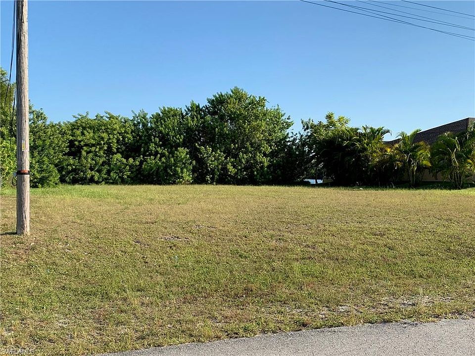 2nd image of 503 NW 24th Ter