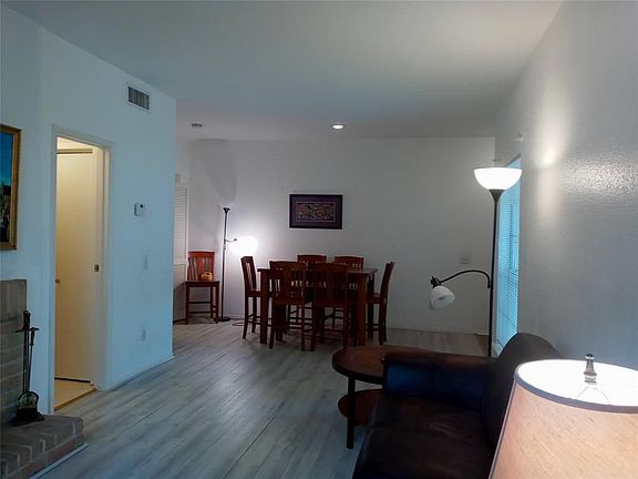 5th image of 9809 Richmond Ave Unit C10