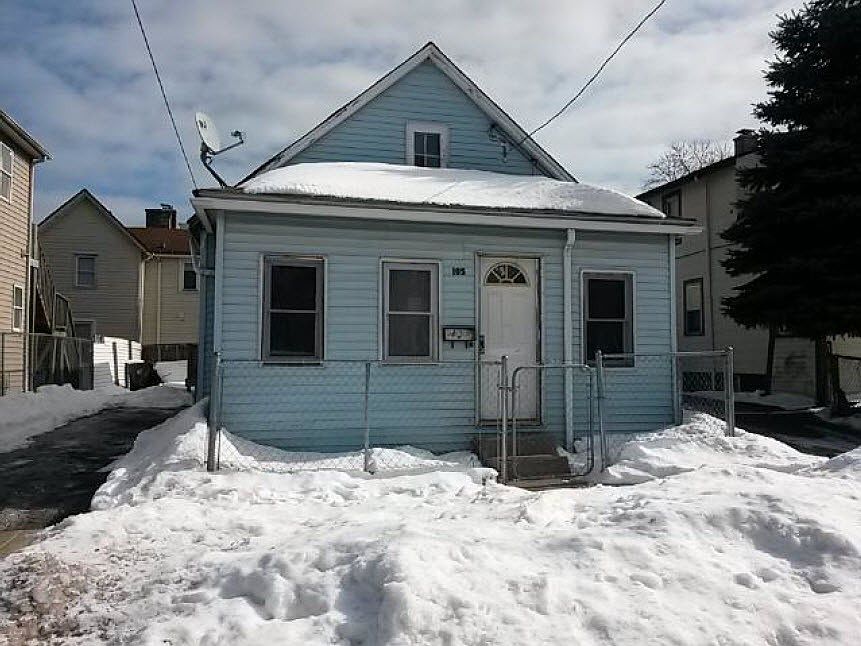 1st image of 105 S Park Ave