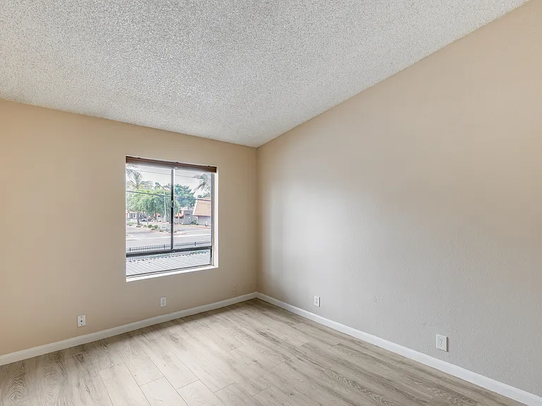 14203 N 19th Ave #2052 — Photo 7