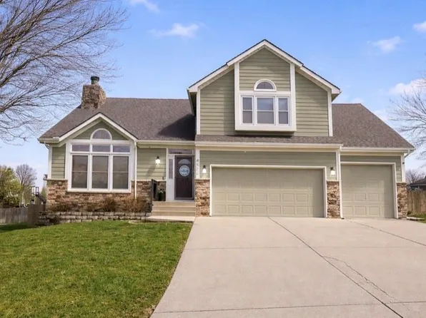 4505 NE Webster Dr, Lees Summit, MO 64064