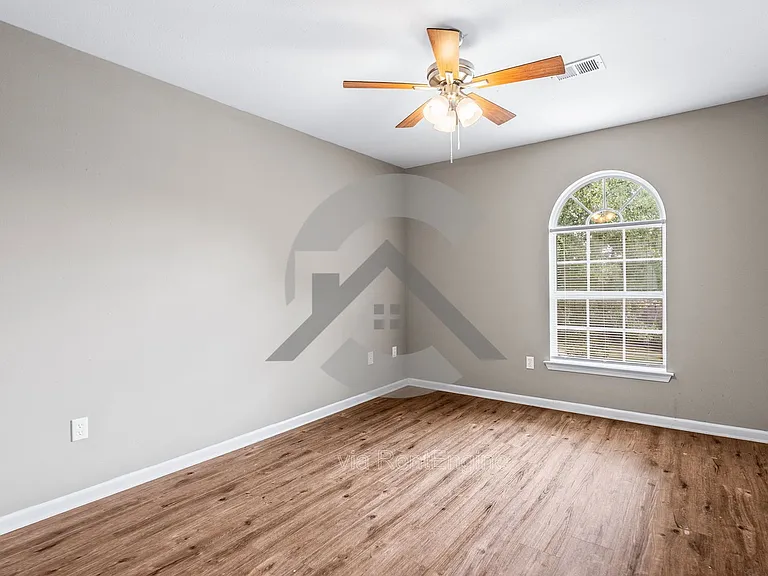 2595 Jayme Cir — Photo 12