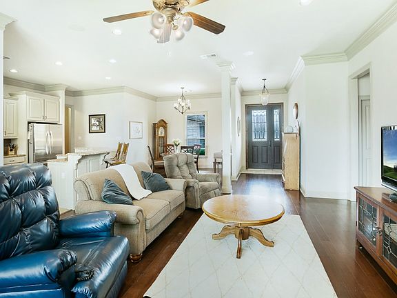 5th image of 41126 Bayou Segnette Ave