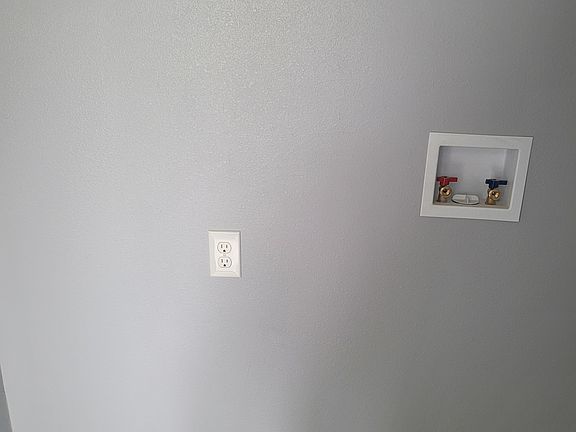 5th image of 10931 California Ave #10931/10999