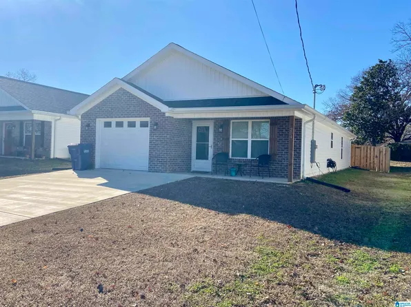 204 McCullars Ln, Oxford, AL 36203