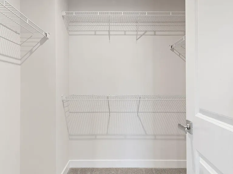 105 McKittrick Dr — Photo 37