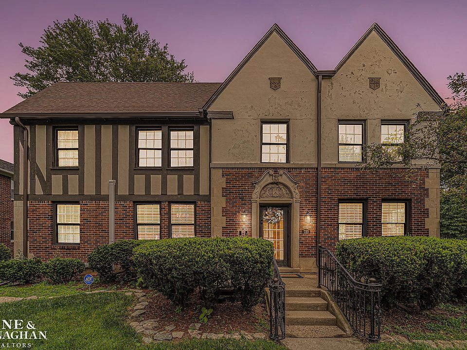 1st image of 720 Trombley Rd APT 2