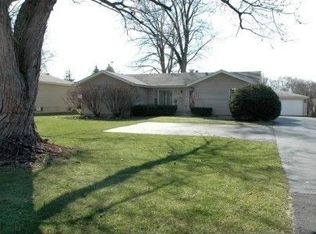 249 55th St, Downers Grove, IL 60515